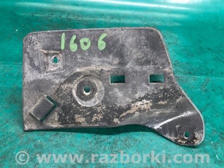 ФОТО Бризговик для Volkswagen Passat B8 (2014-2023) Київ