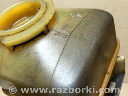 ФОТО Бачок гідропідсилювача керма для Toyota Avalon XX20 (08.1999-11.2004) Київ