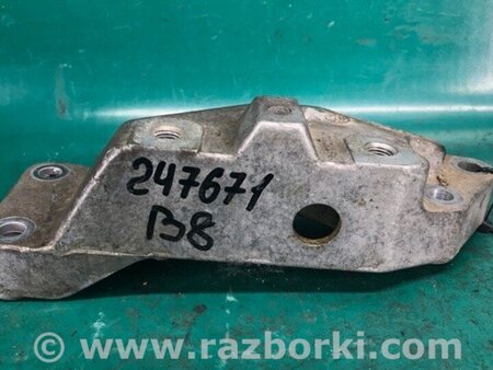 ФОТО Кронштейн крепления КПП для Volkswagen Passat B8 (2014-2023) Київ