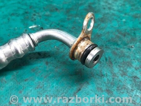 ФОТО Трубка подачі олії в турбіну для Volkswagen Passat B8 (2014-2023) Київ