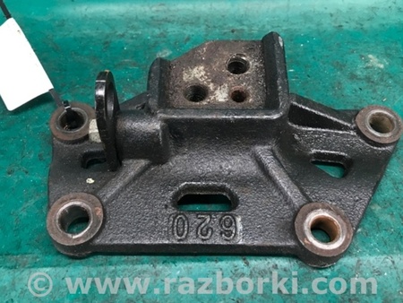 ФОТО Кронштейн крепления КПП для KIA Cerato 2 TD (08-12) Київ