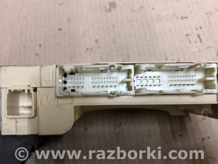 ФОТО Блок запобіжників салон для Lexus RX350/450 (09-15) Київ