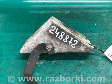 ФОТО Кронштейн двигуна для Mazda Tribute Київ