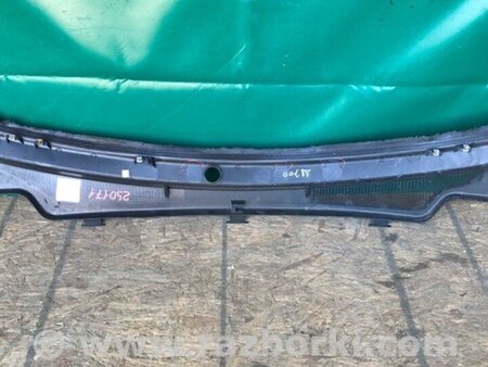 ФОТО Пластик під лобове скло / Жабо для Jeep Grand Cherokee (11-22) Київ