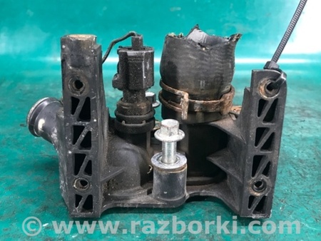 ФОТО Фланець системи охолодження для Ford Fiesta Mk6 (2008-2017) Київ