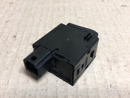 ФОТО Кнопка відкриття лючка бензобака для Lexus RX350/450 (09-15) Київ