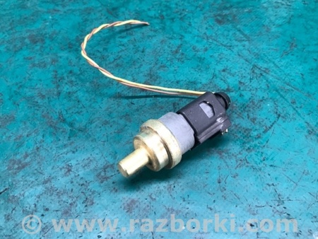 ФОТО Датчик температури охолоджувальної рідини для Volkswagen Passat B8 (2014-2023) Київ