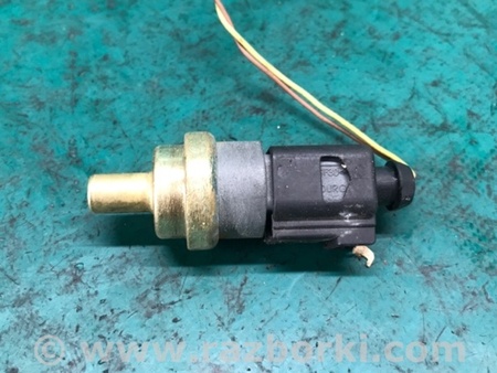 ФОТО Датчик температури охолоджувальної рідини для Volkswagen Passat B8 (2014-2023) Київ