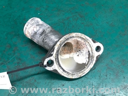 ФОТО Фланець системи охолодження для Nissan Rogue (08-14) Київ