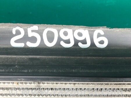 ФОТО Радіатор інтеркулера для Volkswagen Passat CC (01.2012-12.2016) Київ