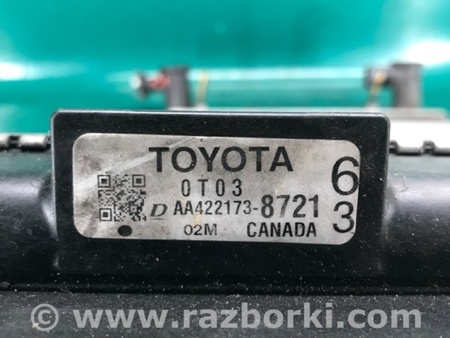 ФОТО Радіатор основний для Toyota Matrix (08-14) Київ