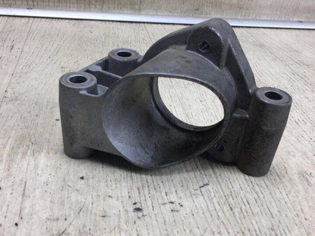 ФОТО Кронштейн проміжного валу для Chevrolet Malibu VII (08-12) Київ