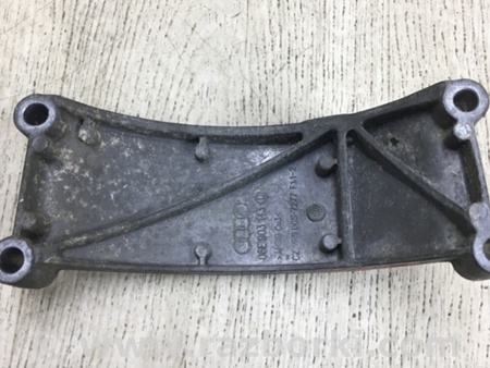 ФОТО Кронтейн генератора для Audi (Ауди) Q7 4L (05-15) Київ