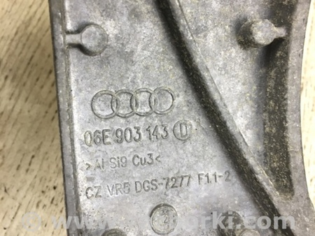 ФОТО Кронтейн генератора для Audi (Ауди) Q7 4L (05-15) Київ