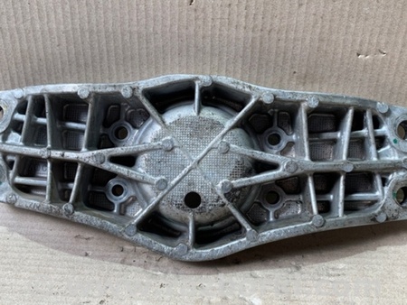 ФОТО Кронштейн крепления КПП для Lexus LS460 USF41/UVF45 (07-12) Київ