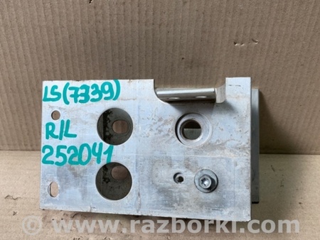 ФОТО Кронштейн підсилювача заднього бампера для Lexus LS460 USF41/UVF45 (07-12) Київ