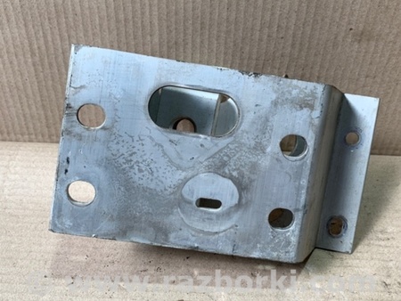 ФОТО Кронштейн підсилювача заднього бампера для Lexus LS460 USF41/UVF45 (07-12) Київ