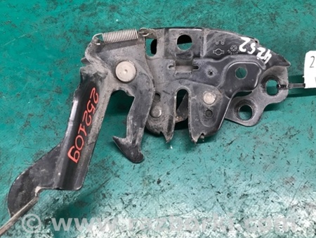 ФОТО Замок капоту для Mazda Tribute Київ