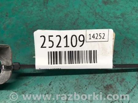 ФОТО Замок капоту для Mazda Tribute Київ