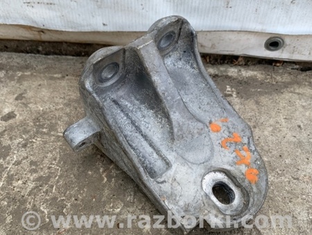 ФОТО кронштейн опори двигуна для Nissan Pathfinder R52 (12-21) Київ