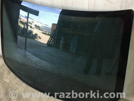 ФОТО Скло заднє для Volkswagen Jetta USA (10-17) Київ