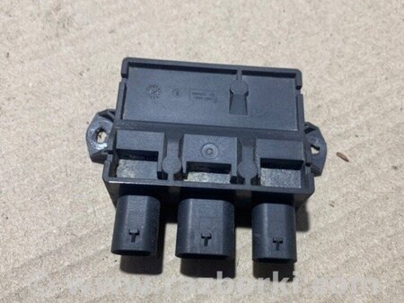 ФОТО Блок керування кришкою багажника для Nissan Pathfinder R52 (12-21) Київ