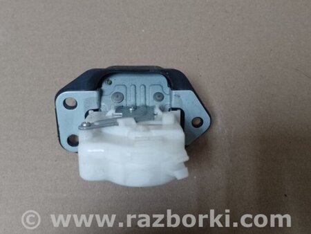 ФОТО Замок кришки багажника для Nissan LEAF (10-17) Київ