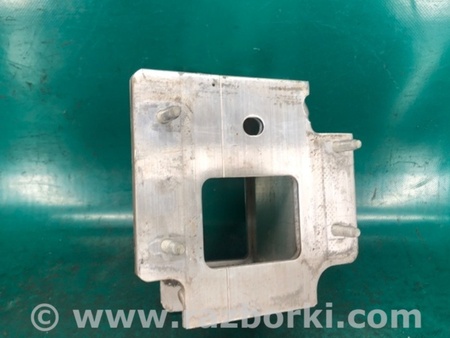 ФОТО Кронштейн підсилювача переднього бампера для Nissan Pathfinder R52 (12-21) Київ