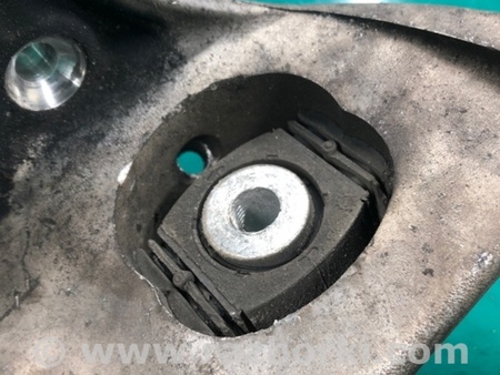 ФОТО Цапфа для Audi (Ауди) Q5 I 8R (08-17) Київ