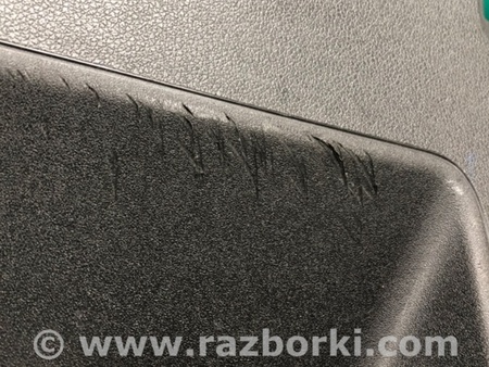 ФОТО Обшивка кришки багажника для Audi (Ауди) Q5 I 8R (08-17) Київ