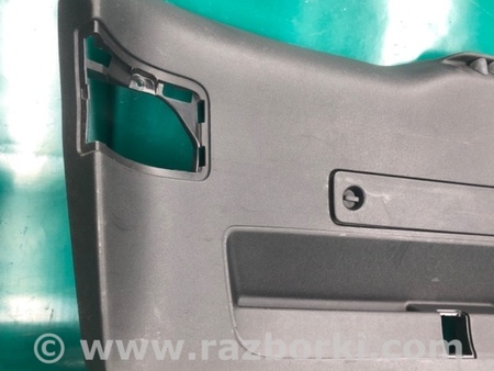 ФОТО Обшивка кришки багажника для Audi (Ауди) Q5 I 8R (08-17) Київ