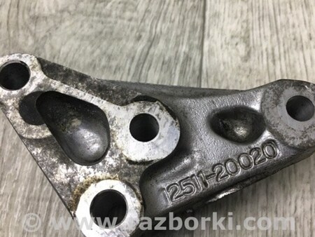 ФОТО Кронтейн генератора для Lexus RX300/330/350/400 (03-09) Київ