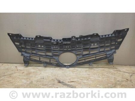 ФОТО Решітка радіатора для Toyota Prius III XW30 (09-15) Київ