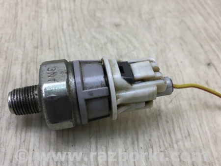 ФОТО Датчик тиску олії ДВЗ для Subaru Legacy V BR/BM (09-14) Київ