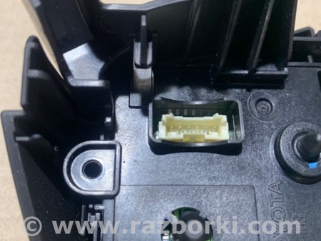 ФОТО Кнопки руля для Toyota Sienna (11-16) Київ