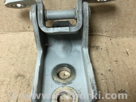 ФОТО Петля двері верхня для Nissan Quest S (11-17) Київ