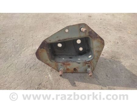 ФОТО Кронштейн підсилювача переднього бампера для Nissan Versa B17 Київ