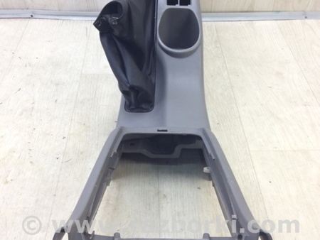 ФОТО Консоль центральна для Subaru Forester SG S11 (02-08) Київ