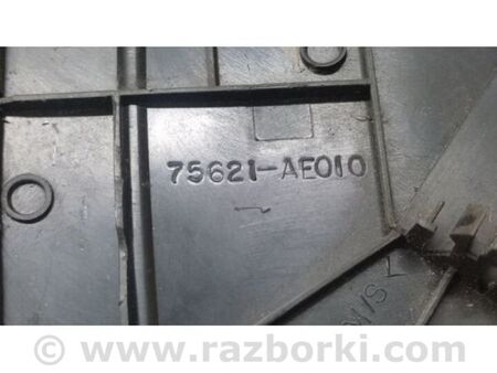 ФОТО Накладка крила для Toyota Sienna (03-10) Київ