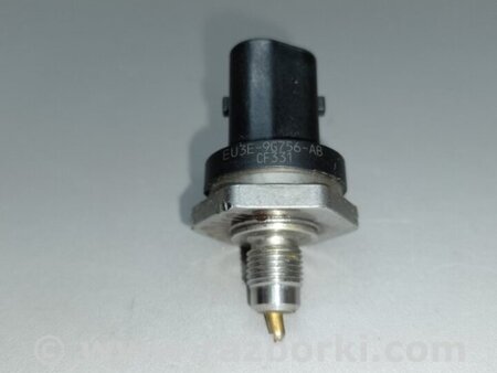 ФОТО Датчик тиску палива для Land Rover Evoque (12-18) Київ