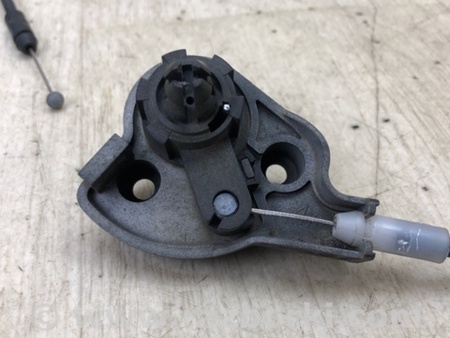 ФОТО Трос замку капота для KIA Soul 2 PS (13-18) Київ