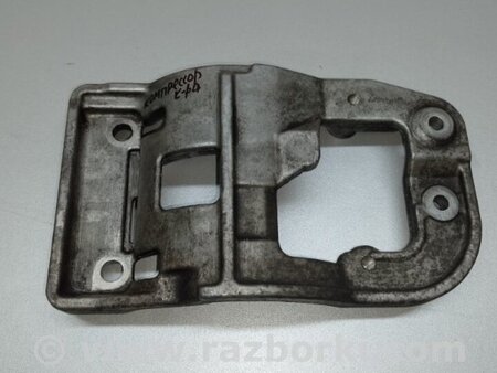 ФОТО Кронштейн компресора кондиціонера для Lexus RX300 (98-03) Київ