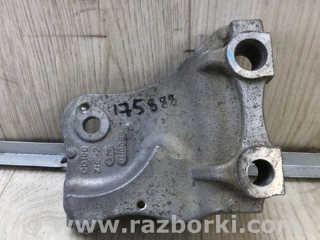 ФОТО Кронштейн для Honda CR-V III (06-12) Київ