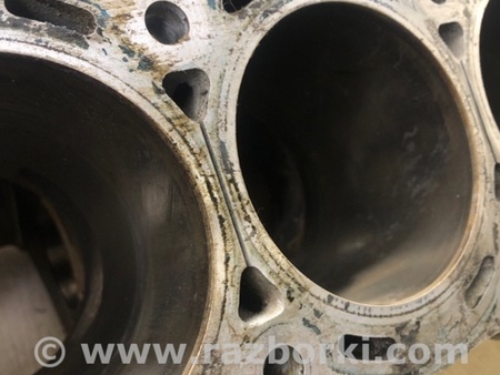 ФОТО Блок цилиндров для Infiniti QX56 Київ