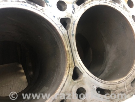 ФОТО Блок цилиндров для Infiniti QX56 Київ