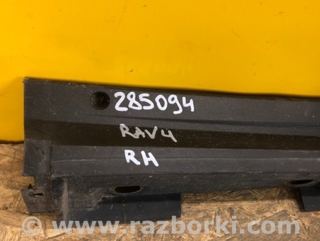 ФОТО Накладка порогу зовнішня для Toyota RAV-4 V XA50 (18-25) Київ