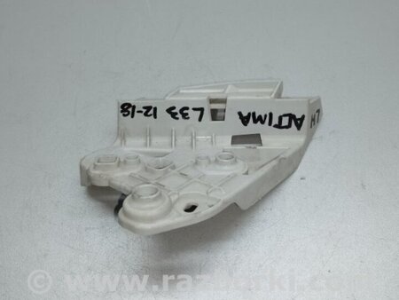 ФОТО Кронштейн переднього бампера (під фарою) для Nissan Altima L33 Київ