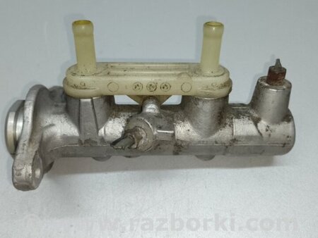 ФОТО Головний гальмівний циліндр для Lexus RX300 (98-03) Київ