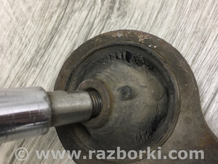 ФОТО Важіль передньої підвіски нижній для Toyota Camry 20 XV20 (96-02) Київ