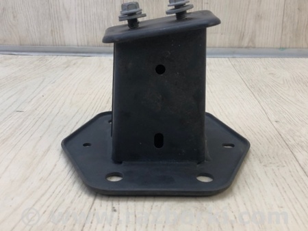 ФОТО Кронштейн підсилювача заднього бампера для Infiniti Q60 Київ